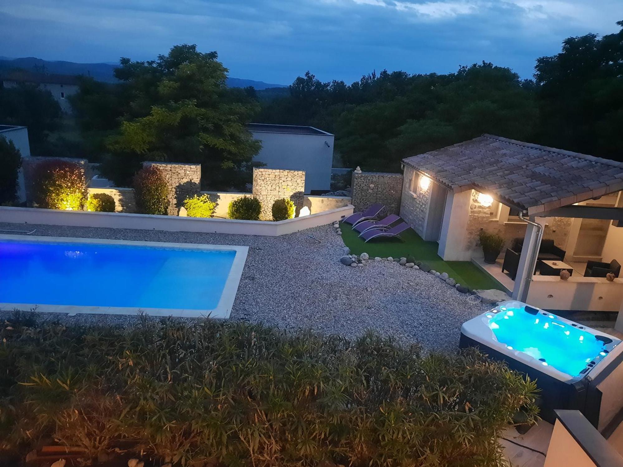 Le Cocon Villa Lussas Exterior photo